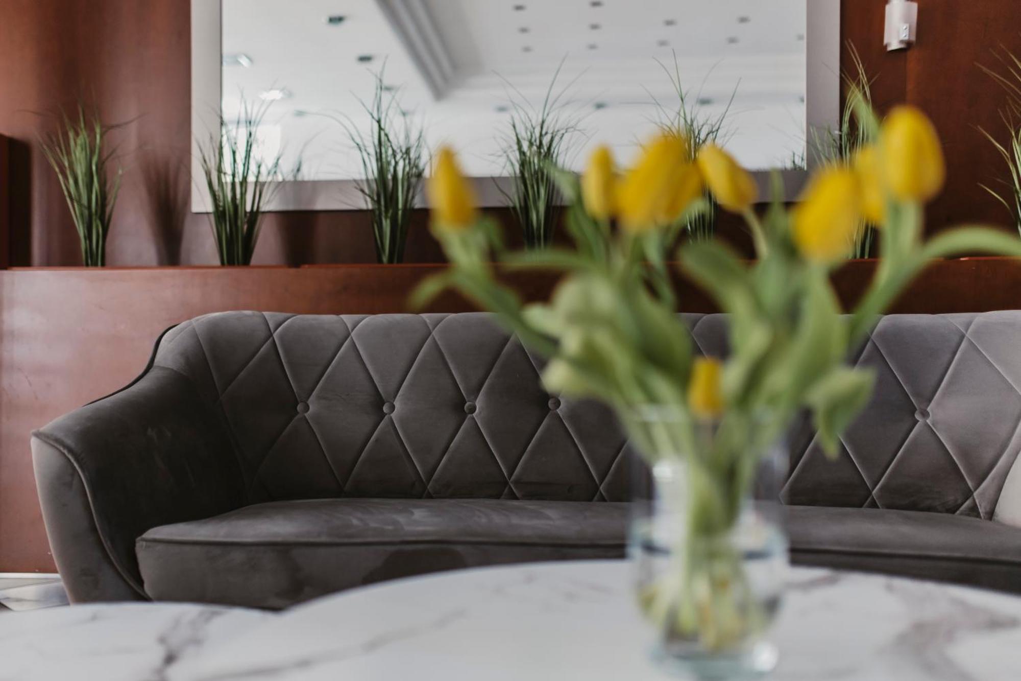 Hotel I Restauracja Borowianka Ostrów Wielkopolski Dış mekan fotoğraf