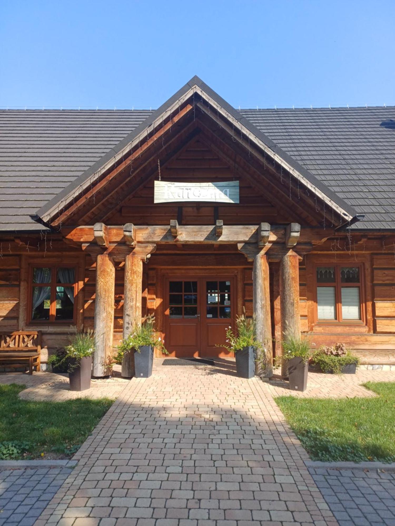 Hotel I Restauracja Borowianka Ostrów Wielkopolski Dış mekan fotoğraf